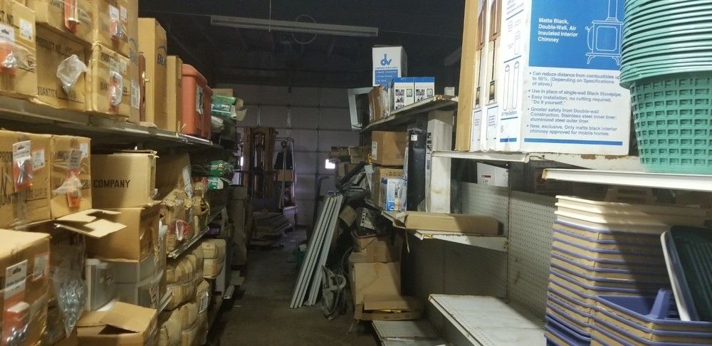 Garage/Warehouse (Former Body Shop): 8 Barrett Ave, Port Allegany, PA 16743